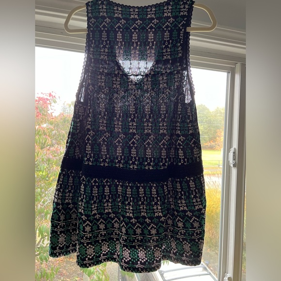 Pretty tank top - Picture 2 of 6